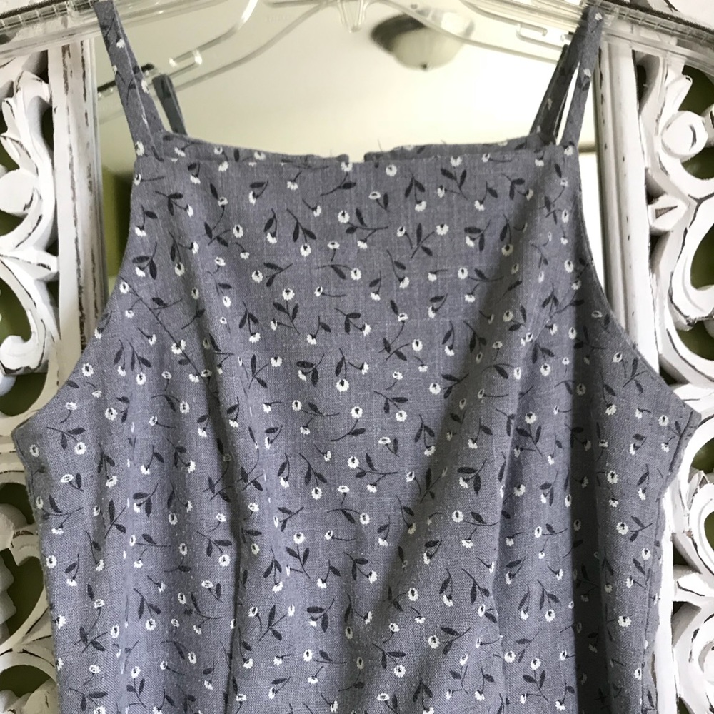 Dress - Picture 3 of 4